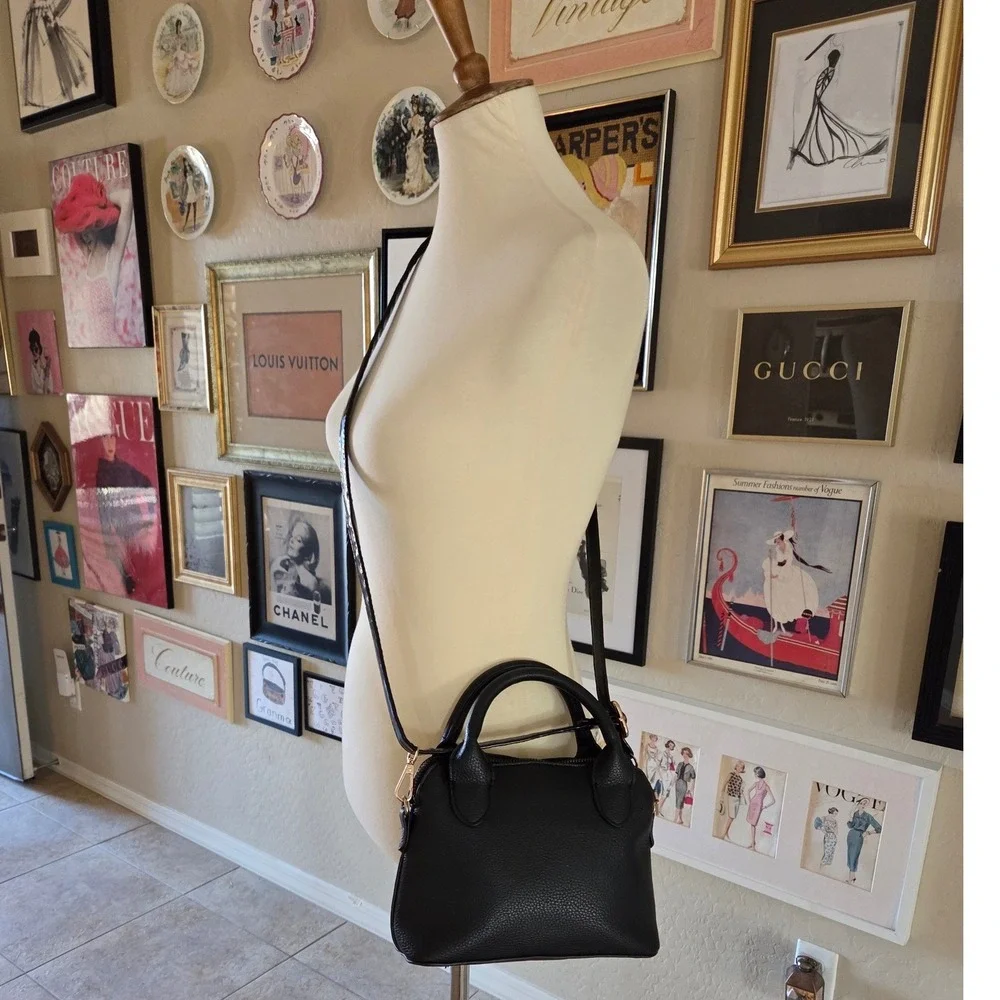 Bebe Black Pebble Grain Dome Satchel Crossbody‎ Bag Gold Logo Top Handle
